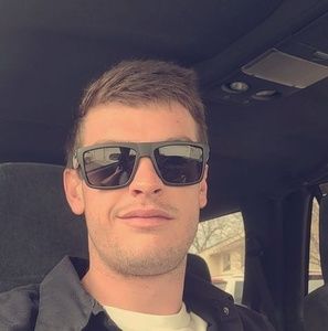 Meet your Posher, Cody